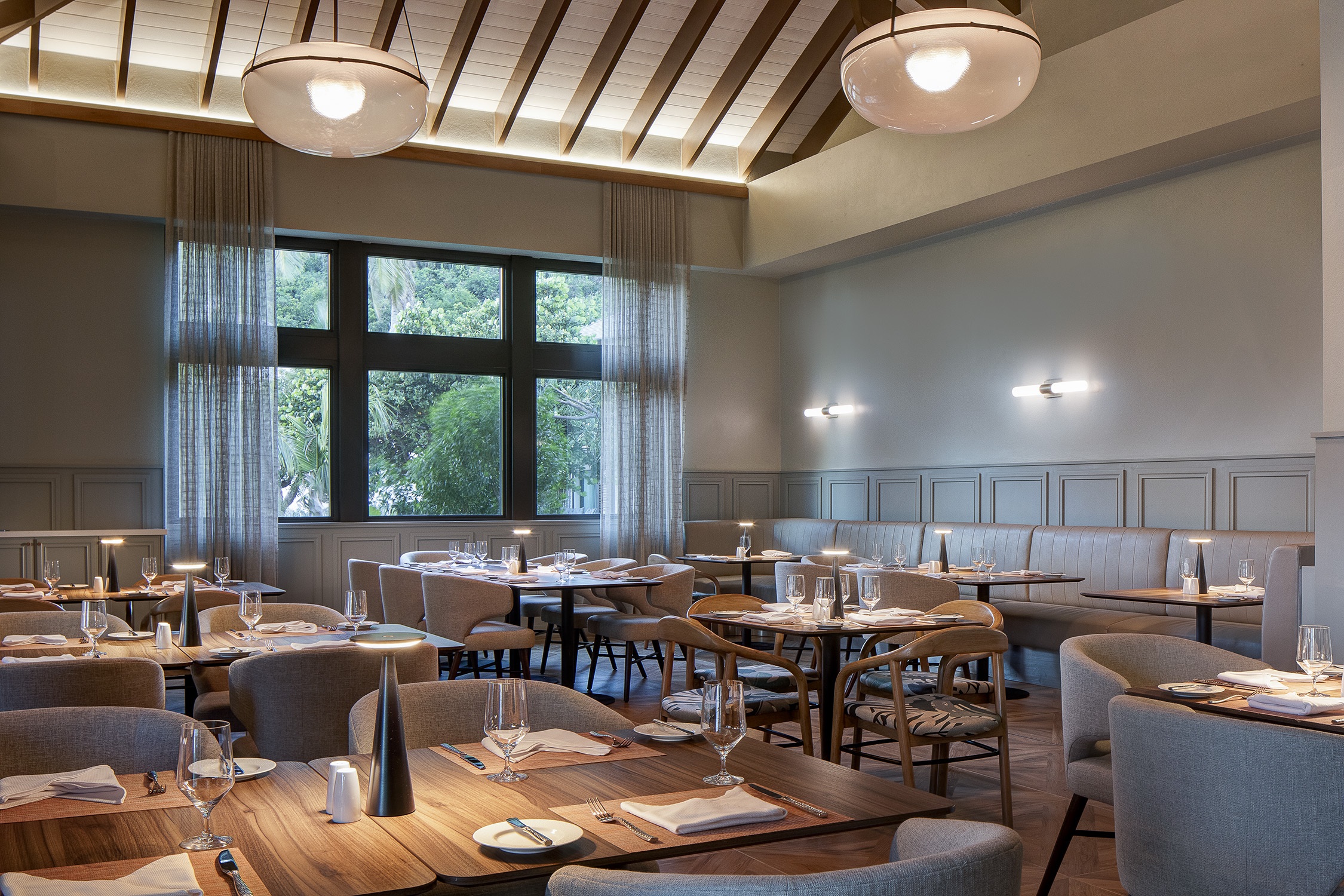 Indoor image of the tables inside the Drake Steakhouse without people